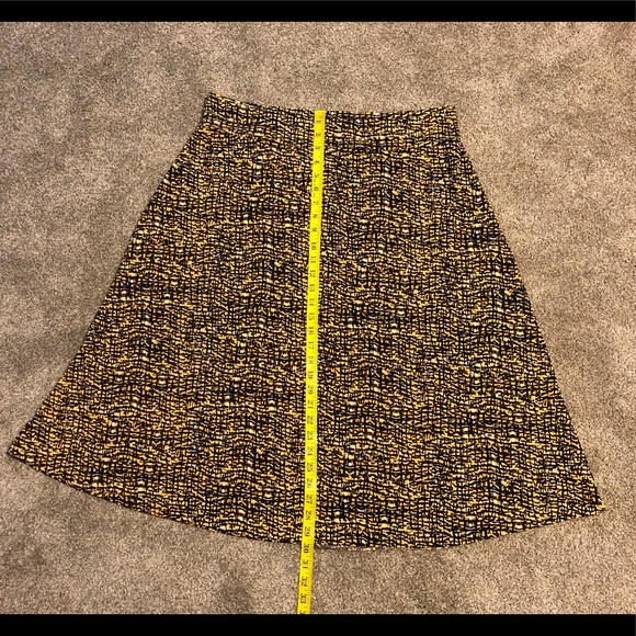Jones Wear Stretchy Skirt Size XL Elastic Waist Flowy Unlined Midi Colorfully - Picture 4 of 8